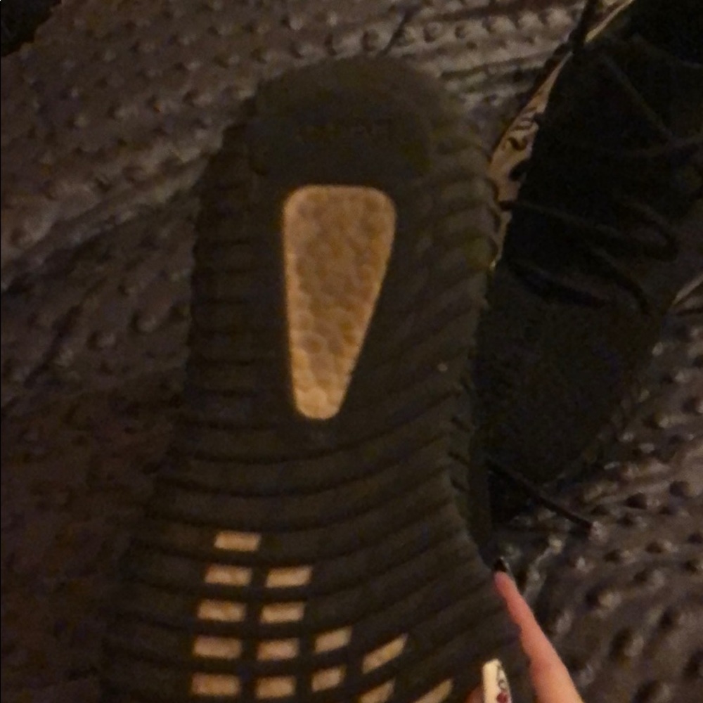 Yeezys - Picture 3 of 4